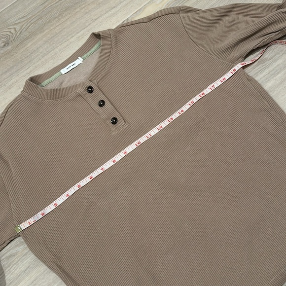 Mod Ref VICI Corley Cotton Ribbed Henley Top - Tan / Size Small - Picture 7 of 8